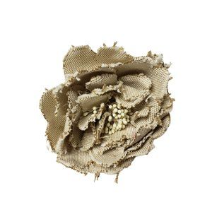 2005 chunky cream flower statement brooch